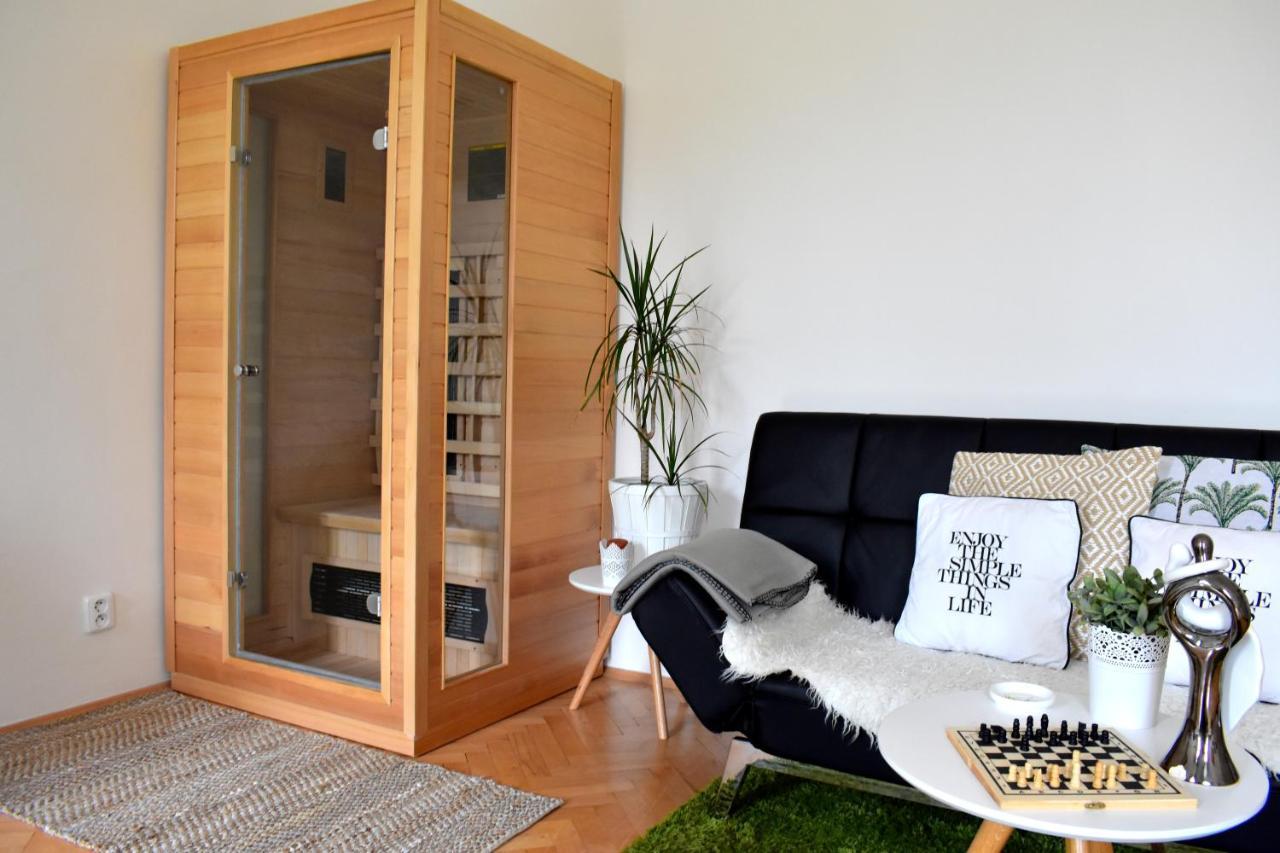Wellness Apartments Florenc Prague Extérieur photo