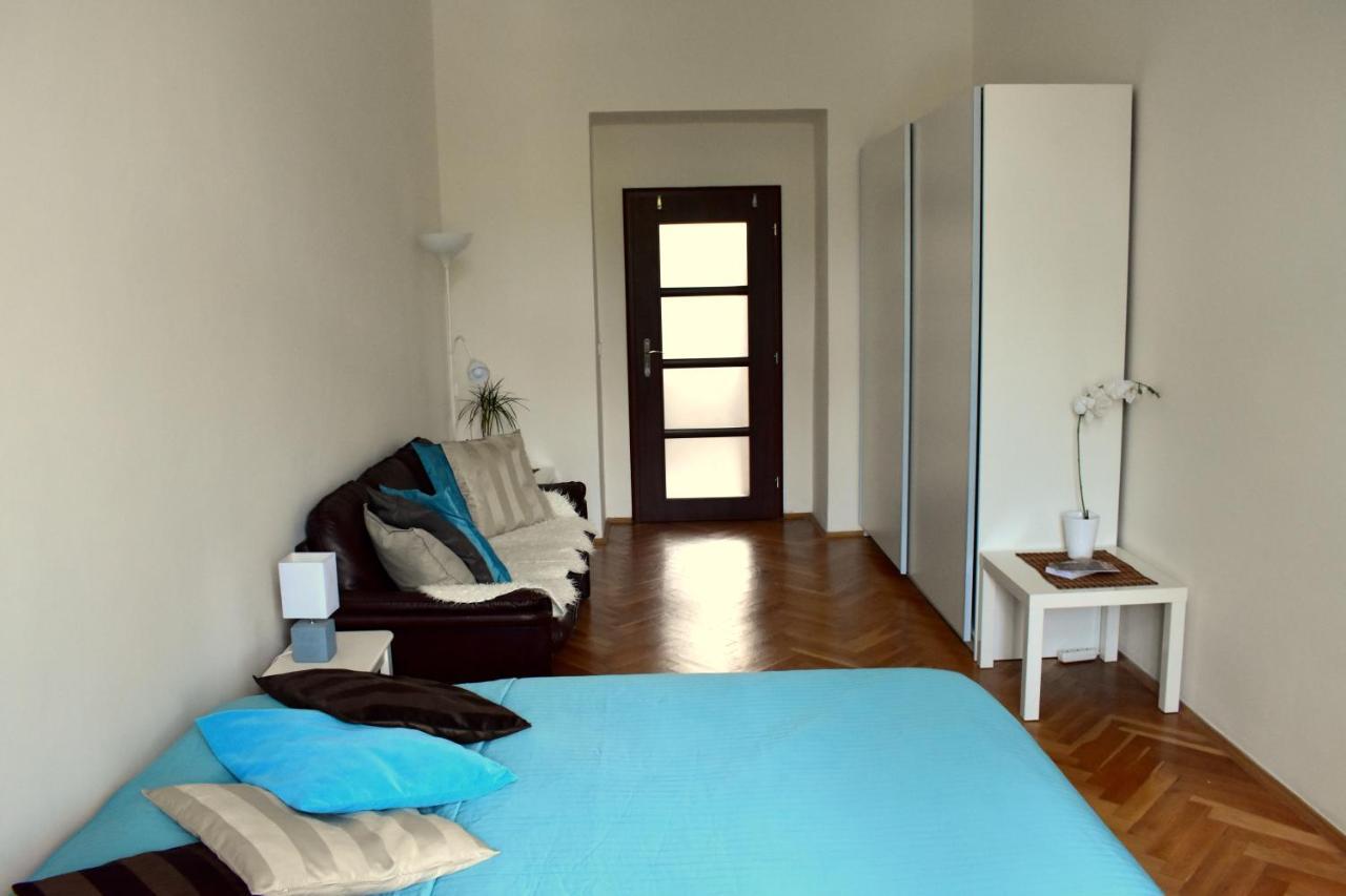 Wellness Apartments Florenc Prague Extérieur photo